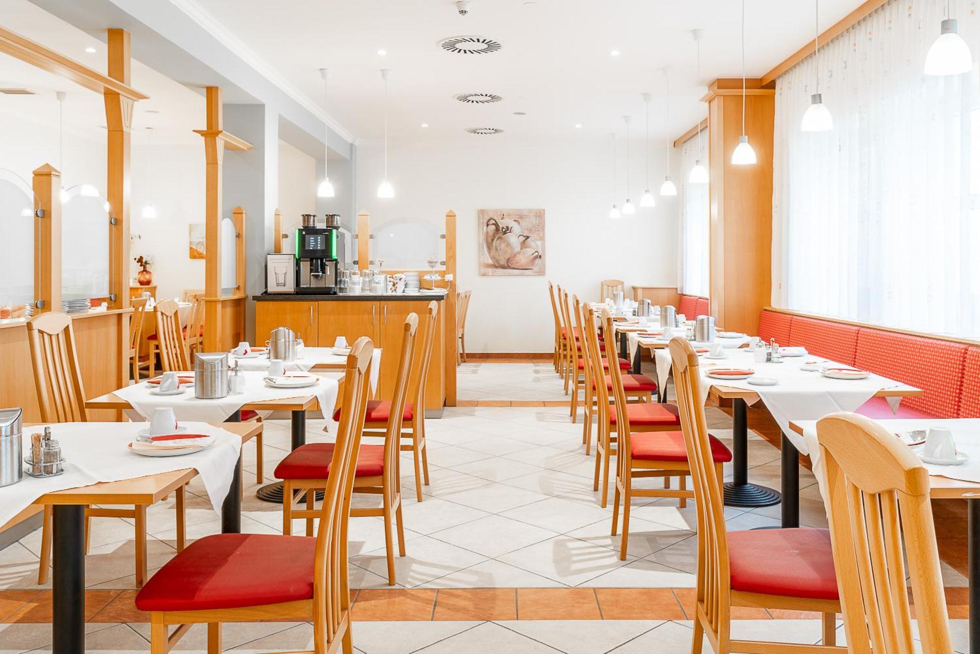 Feichtinger 4* Graz